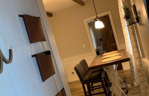 Fort Dodge Cabaña | The Porch at Evergreen Hill