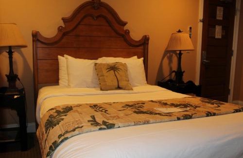 Port St. Joe Hotel | The Port Inn and Cottages, an Ascend Collection Hotel