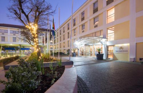 Victoria and Alfred Waterfront Hotel | The Portswood Hotel