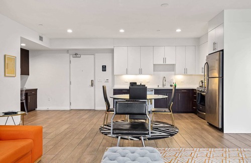 Carthay Circle Condominio | The Prada Two-Bedroom Suite