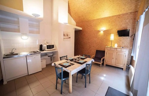 Aston Chalet De Esquí | Camping Le Pas de l'Ours *** - Chalet 3 Habitaciones 4/6 Personas
