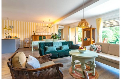 Ventabren Villa | Vrbo Property
