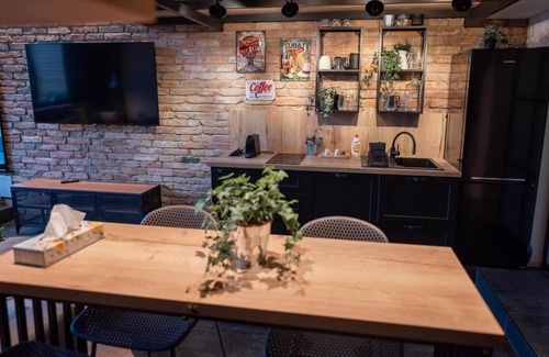 Fagaras Apartamento | The Public Aparthotel 2