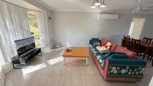Collingwood Park Casa | The Queen Nest Family House Unit 1