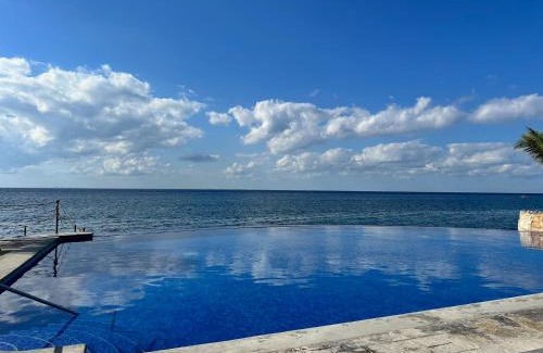 Colonia Andres Apartamento | The Queen of Cozumel - ROYAL VISTA - Caribbean Ocean VIEW Suite for Couples in Mind