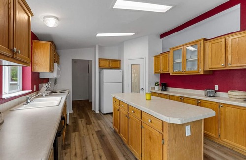 Central Oregon Casa | The Quiet Inn: Close to U of O/Autzen