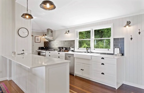Ravensbourne Chalet De Esquí | The Quince Cottage - 3 Bedrooms