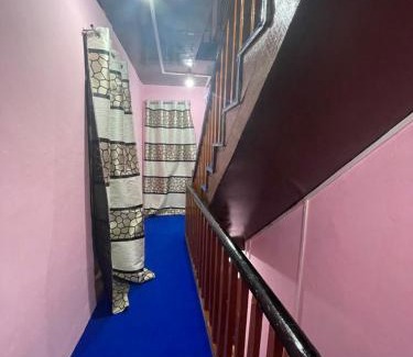 Srinagar Casa | The Qulsum Homestay