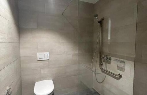 Balsthal Apartamento | The R Apartment Vogelberg, Gym, Balkon, Parking