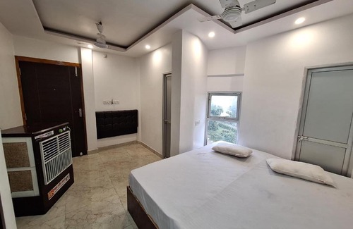 Mahmoorganj Casa | The Ramaa Guest House