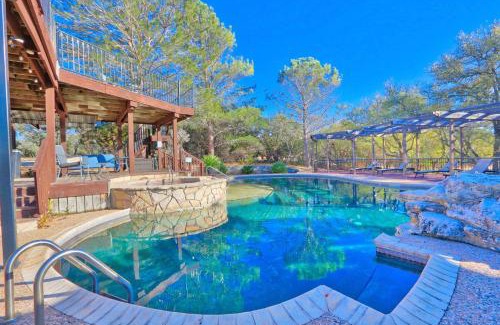 Wimberley Casa | The Ranch at Wimberley - Dance Hall Cabin #1