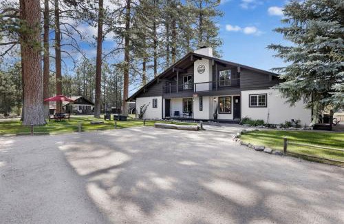 Big Bear Casa | The Ranch House at Shay Meadows by Big Bear Vacations