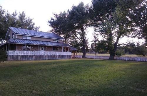 Alton Casa | The Ranch House Retreat