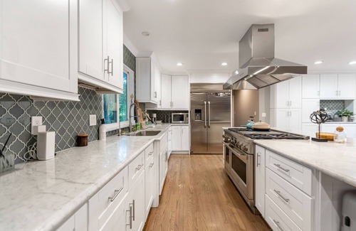 North Hills Casa | The Rayen Private Acre Oasis in The Valley!