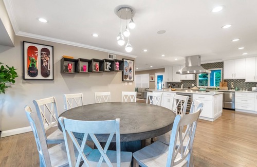 North Hills Casa | The Rayen Private Acre Oasis in The Valley!