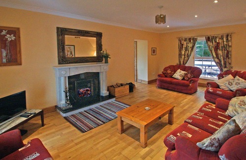 Cornamona Casa | The Rectory - Five Bedroom House, Sleeps 10