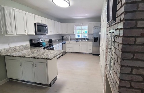 Richland Hills Casa | The Red Hen: Staycation! Swimming, Man Cave, Atari