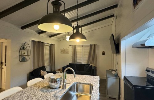 Galveston Casa | The Reel Escape of Bolivar