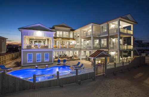 Sandbridge Casa | The Regency Royale