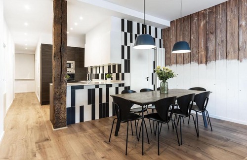 Gros Apartamento | The Rentals Collection - Joy