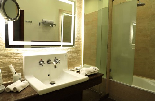Lahore Hotel | The Residency Hotel