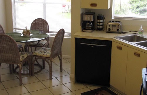 Isla del Sol Condominio | Resort Living In St. Petersburgo
