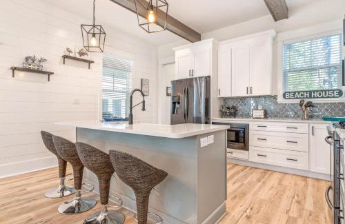 Lakeside at Blue Mountain Beach Casa | The Retreat at 30a