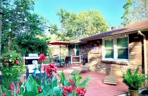 Nashville Casa | The Retreat At Opry Hills- Sleeps 8 - 3 Bedroom - 2 bathrooms