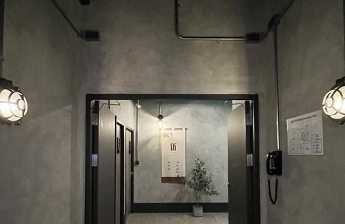 West Central District Casa | the Retro Tai-Pan