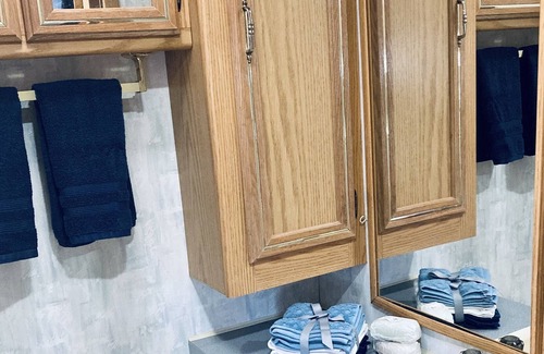 Fleming Casa | The Retro Winnebago on the Farm, Pet Friendly!