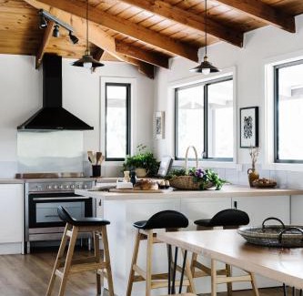 Yarragon South Casa | The Ridge House - Stylish Gippsland Getaway