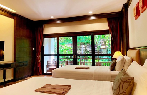 Old City Complejo | The Rim Resort