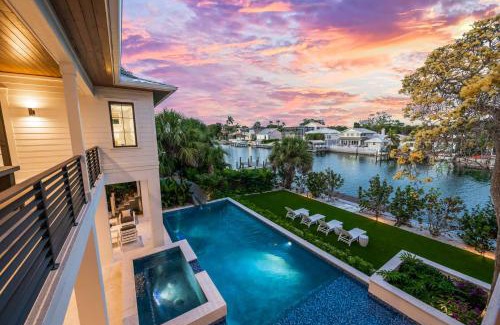 Sarasota Casa | The Ringling Estate