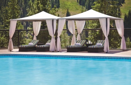 Truckee Villa | The Ritz-Carlton Club, Lake Tahoe, Truckee, California, United States