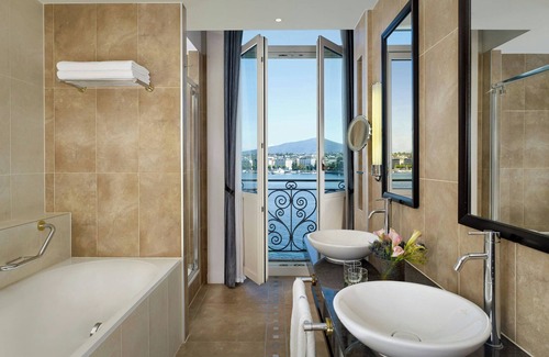 Downtown Geneva Hotel | The Ritz-Carlton, Hotel de la Paix, Geneva