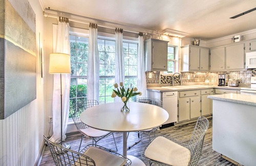 Midway Cabaña | 'The River Cottage' Charming Retreat w/ Dock