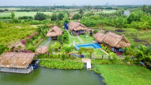 Nhon Trach Casa | The River Home