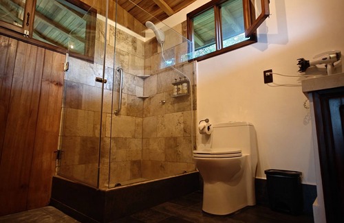 Puerto Quito Cabina | The River House