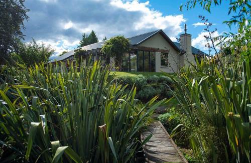 Wanaka Villa | The River House Wanaka