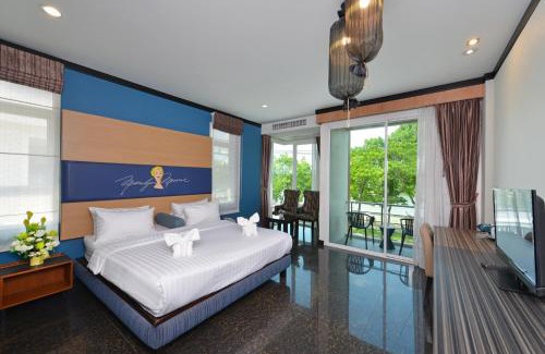 Downtown Krabi Casa | The River Scene