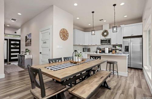 Gruene Casa | The Riverscape at Gruene