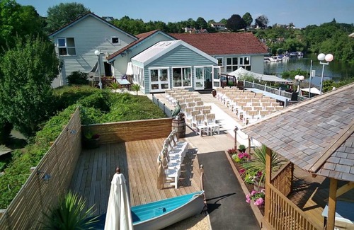 Saltford Hotel | The Riverside inn
