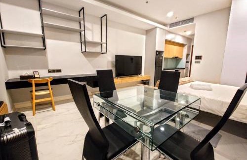 Little Japan Apartamento | The Rixx Central @ Park Hyatt/SmartTV65in/Netflix