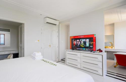 Mang Yang Apartamento | The Roar Bar - Elyhaven Venice 89 Fireworks & Sea View