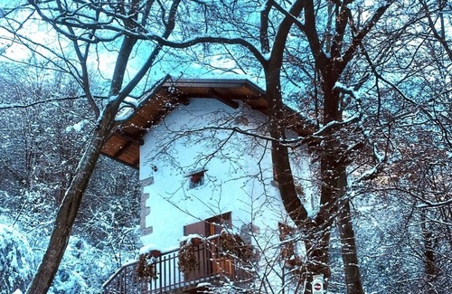 Valsecca Casa | THE ROCCOLINO HOLIDAY HOME