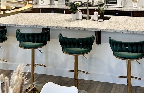 Roseville Casa | The Roseville Estate: A Luxurious Oasis for Your Family