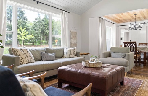 Clarksville Casa | The Rossview House Sleeps 7