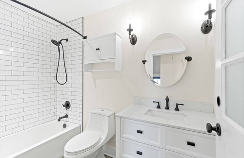 Clarksville Casa | The Rossview House Sleeps 7
