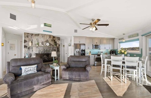 West Dennis Casa | The Round House: 002-D Waterfront in West Dennis