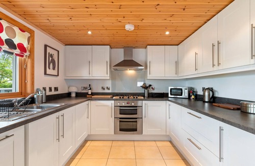 Penally Chalet De Esquí | The Rowan - Luxury Lodge and Woodland Views